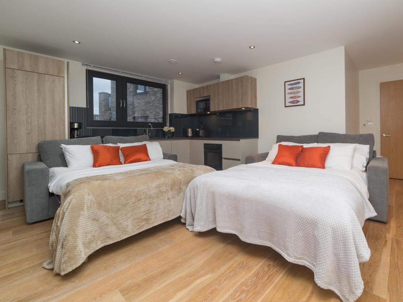 Central Tower Bridge Apartment Londyn Pokój zdjęcie